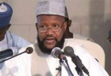 In Muslimiinta caalamka ay xajka ka baaqdaan ma ka mid tahay caalamadaha qiyaamaha?