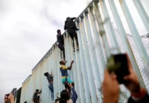 Maxaad kala socotaa darbiga Maraykanka ee Soomaali badan ay ka boodeen