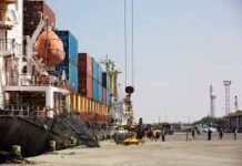 Anaga diyaar u ah in aanu ku biirno shaqalaha shirkada caalmaiga ah ee Dp world,laakin ma ogolin waxa ay wataan Sdaexda xildhibaan ee bararlamaanka ugasoo baxay gobolka saaxil