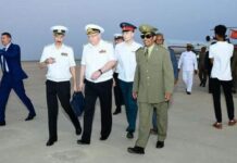 Taliyaha Cidmada Badda Ruushka oo booqanaya Eritrea