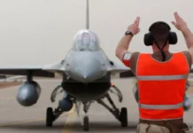 Wax ka ogoow diyaarado iyo maraakiib dagaal oo Maraykanku u dirayo Bariga Dhexe si uu u difaaco Israa’iil