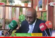 Wakhtigiini waad ku ciyaarteen ee Kuraasta Baneeya…” Nuuradiin Diini