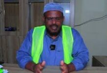 Berbera , Axmed Sayid oo shir jaraaid qabtay kadib markii mooshinkii xashka xoolihii loo dirayay c