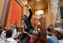 Waa kuma Cumar Faatax, Soomaaliga ku guuleystay u tartamidda duqa magaalada Minneapolis?