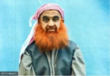 Maxkamad laashay heshiis dil looga badbaadin lahaa maxaabiis ku jira Guantanamo Bay