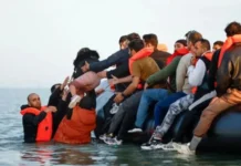 Doon siday in ka badan boqol iyo konton qof oo tahriibayaal ah oo ku degtay xeebaha koonfureed ee dalka Yemen