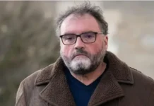 Diktoorkii geerida: “Xarun caafimaad ayuu xabaalo u beddelay” isaga oo sumaynaya bukaannadiisa